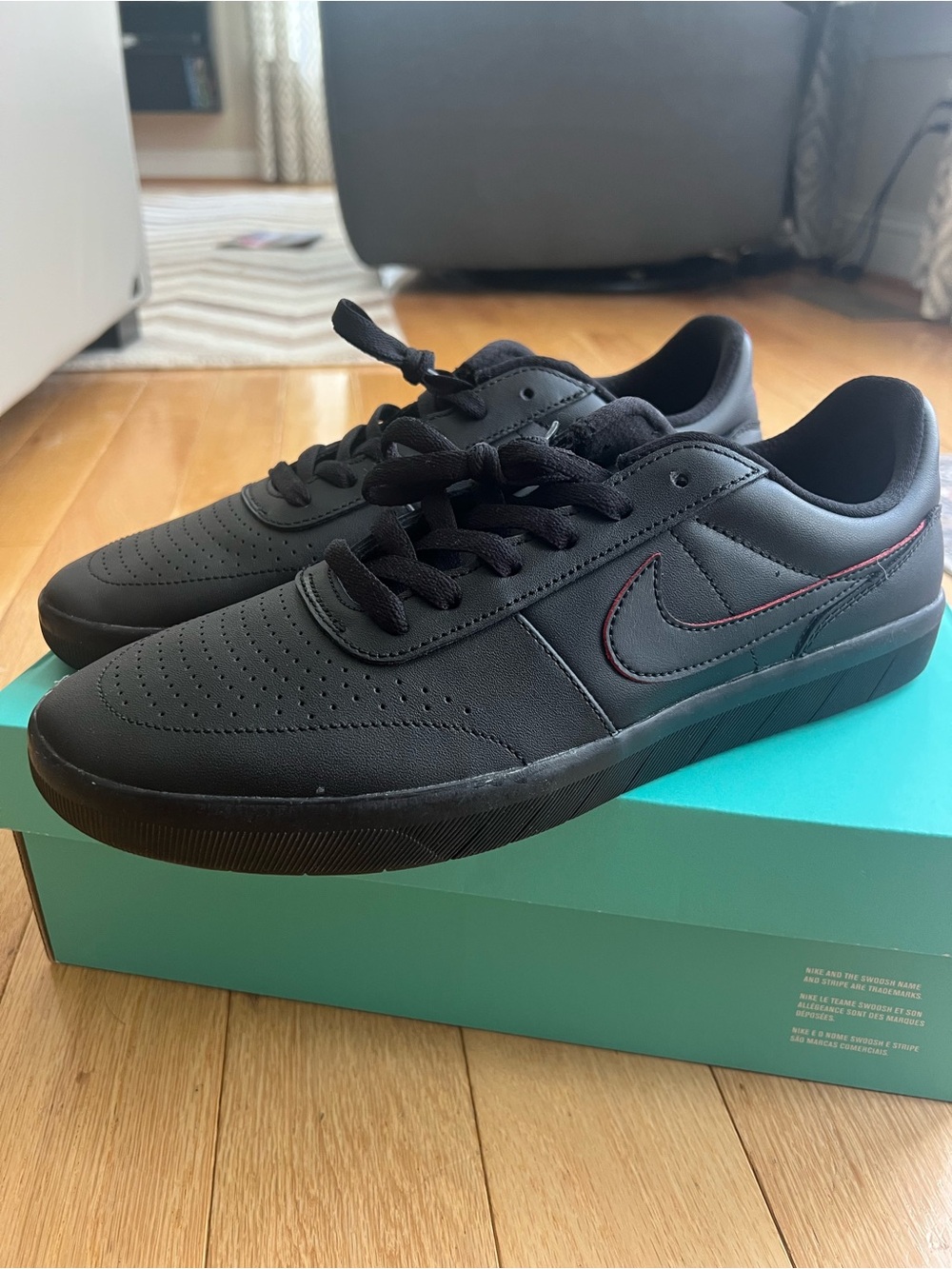 Men’s Nike Sneakers Size 11